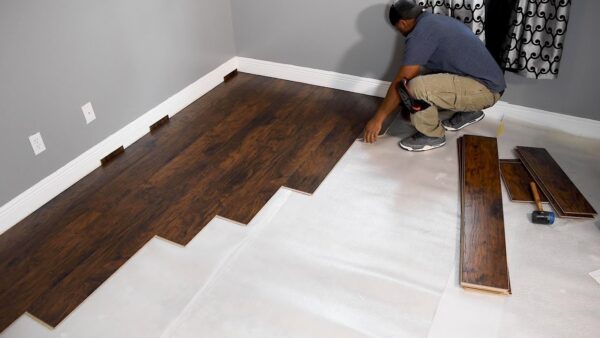 Laminate flooring in Anamosa, IA